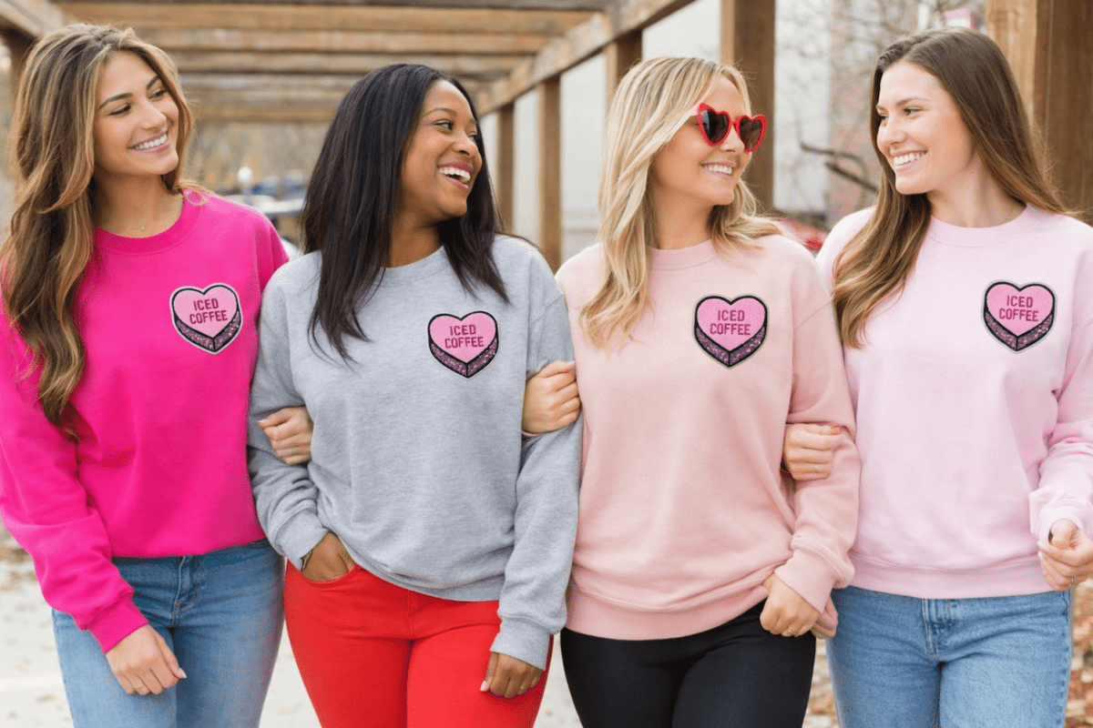 'Iced Coffee Candy Heart' Letter Patch Crewneck Sweatshirt